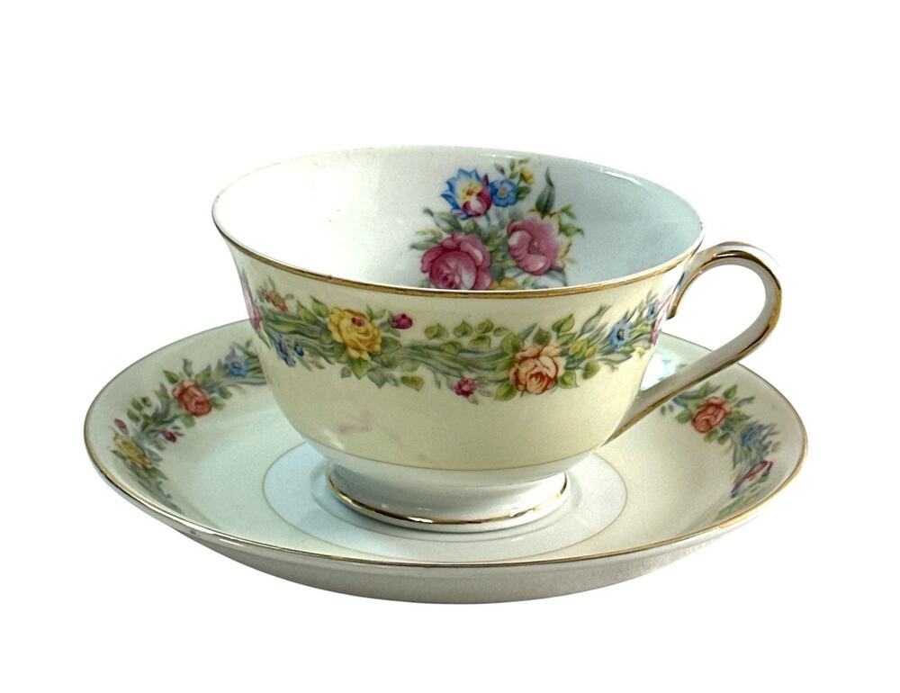 Vintage Aladdin Stafford Teacup & Saucer Floral Occupied Japan 1945–1952